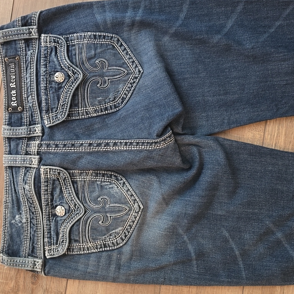 Rock Revival Wide Leg Low Rise Flap Pocket Women's Distressed Jeans 31